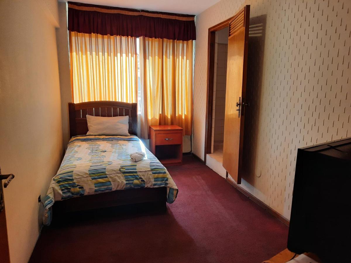 Union Plaza Hotel Cochabamba Eksteriør billede